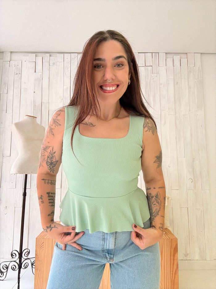 cropped alice verde lima 13243