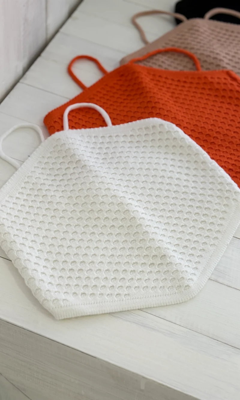 ca492b798ad14e29932105f28f2b646e.webp cropped lia trico modal