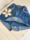 short saia jeans mari bordado com flor