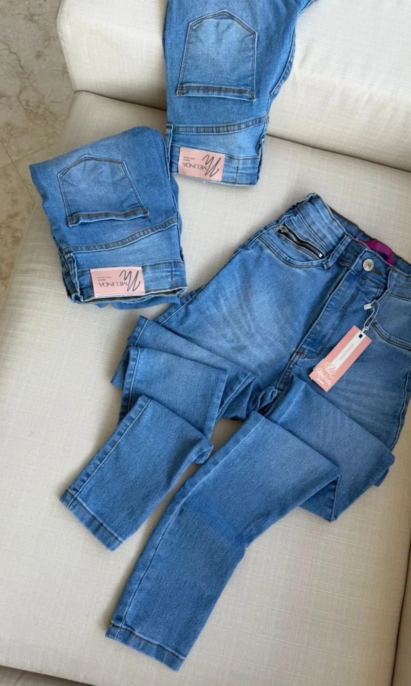 calÇa jeans skinny bÁsica