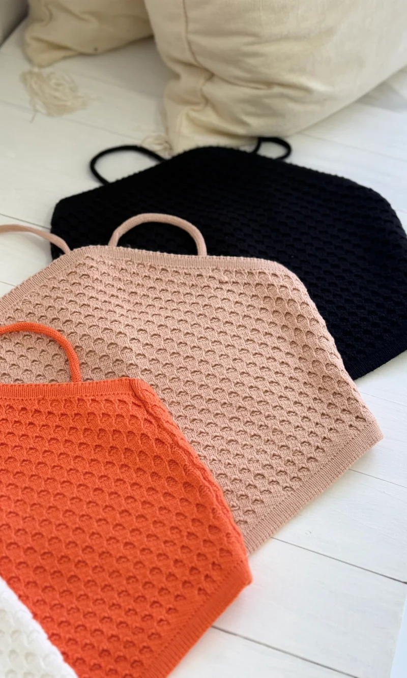 cropped lia trico modal