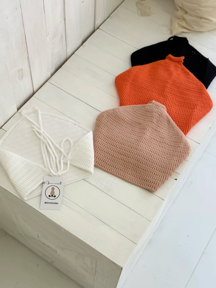 2f26c1e7d4f646aeb6c7d3f3f1cb7f39.webp cropped frente unica trico modal