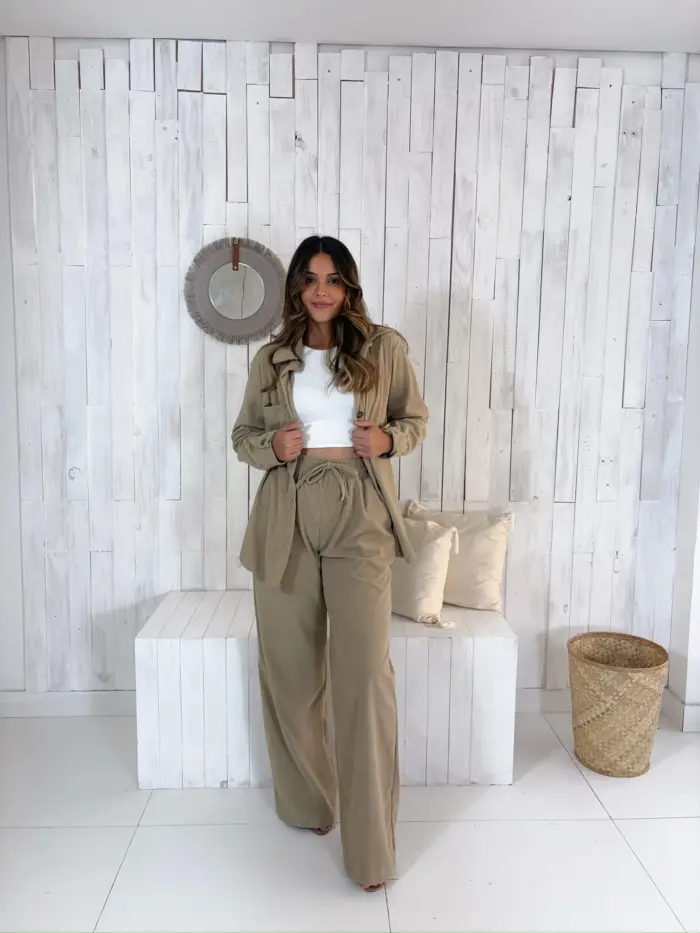 25aef24b50e24bc1aa036ef6f1f14148.webp conjunto cotelÊ camisa e pantalona