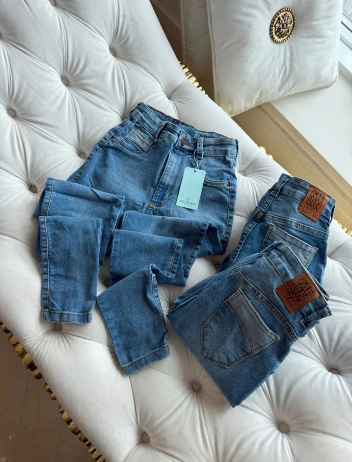 b5241050479d48fbbc23e129efccc61b.webp calÇa jeans skinny bolso bicolor