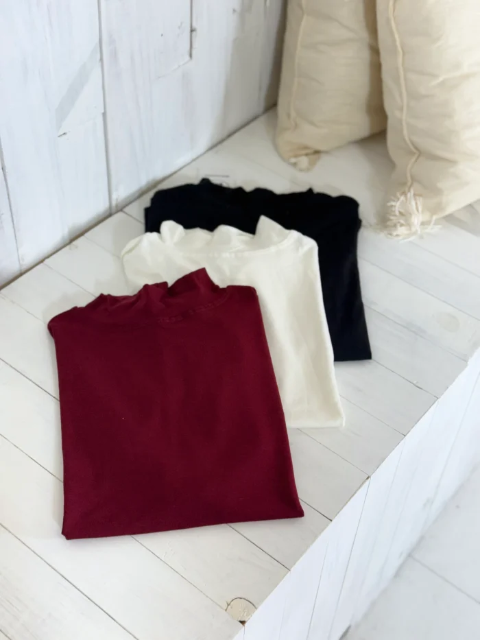 tshirt malha gola alta