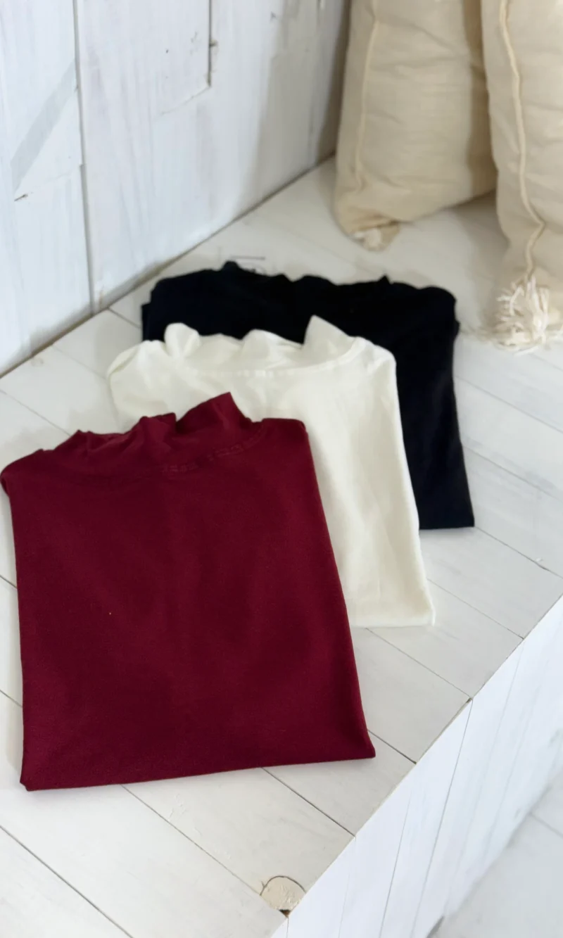 tshirt malha gola alta