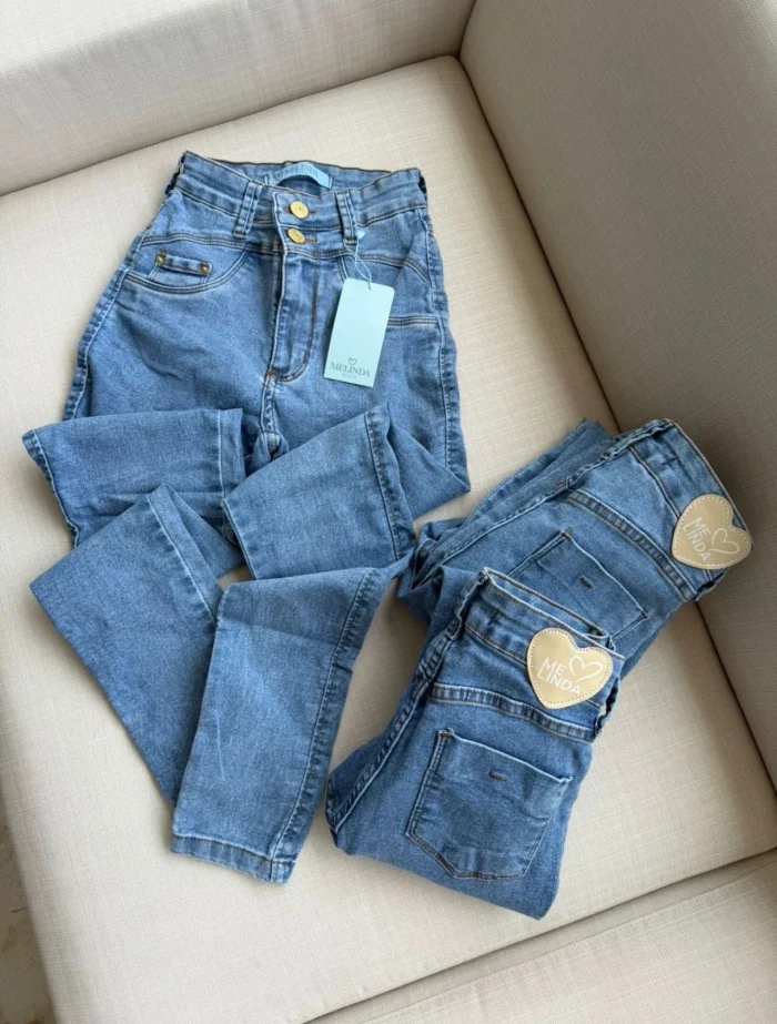 683e75a048ed4f6aa94874fa8f25a6b4.webp calÇa jeans skinny cÓs duplo
