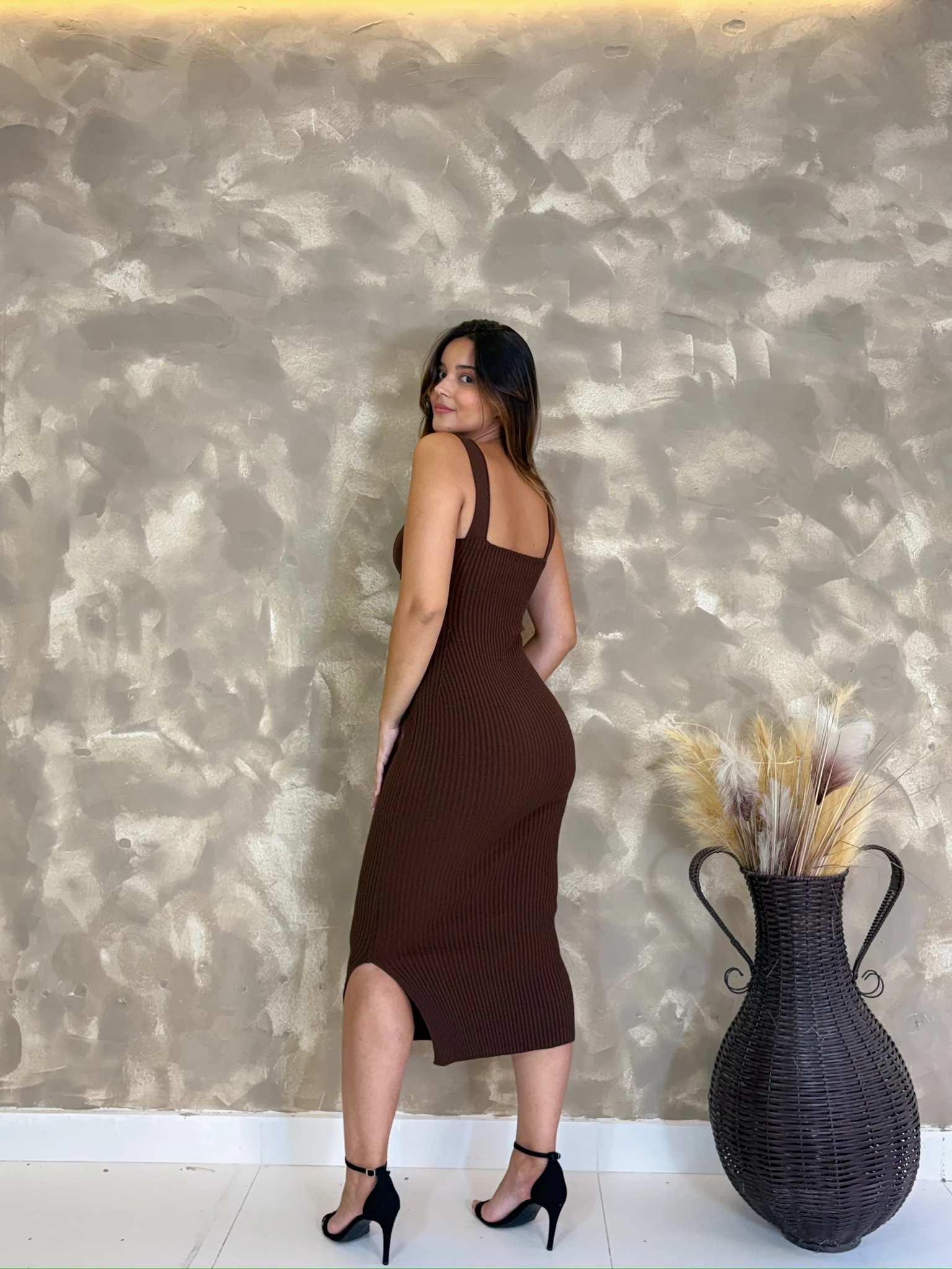 5aaa29f40416ca7fa043932ce79babe8-img_5060.webp Vestido Liz - Tricô Modal