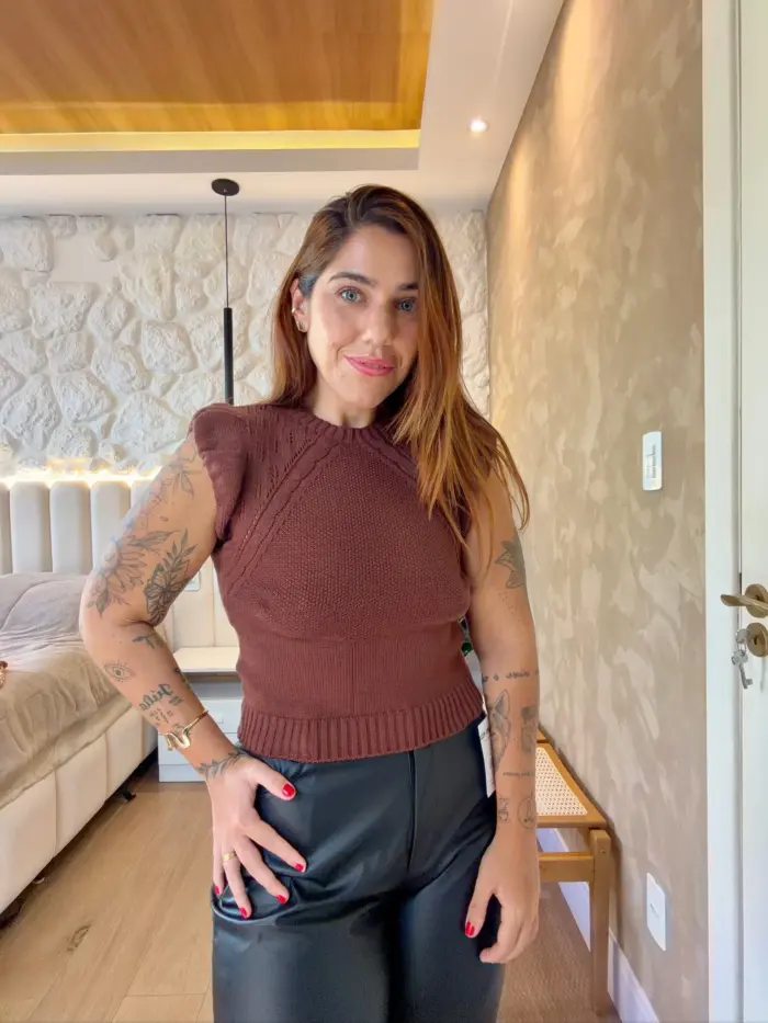 6d1d7953c0864437af893a4cbdd55a58.webp blusa fabi tricÔ