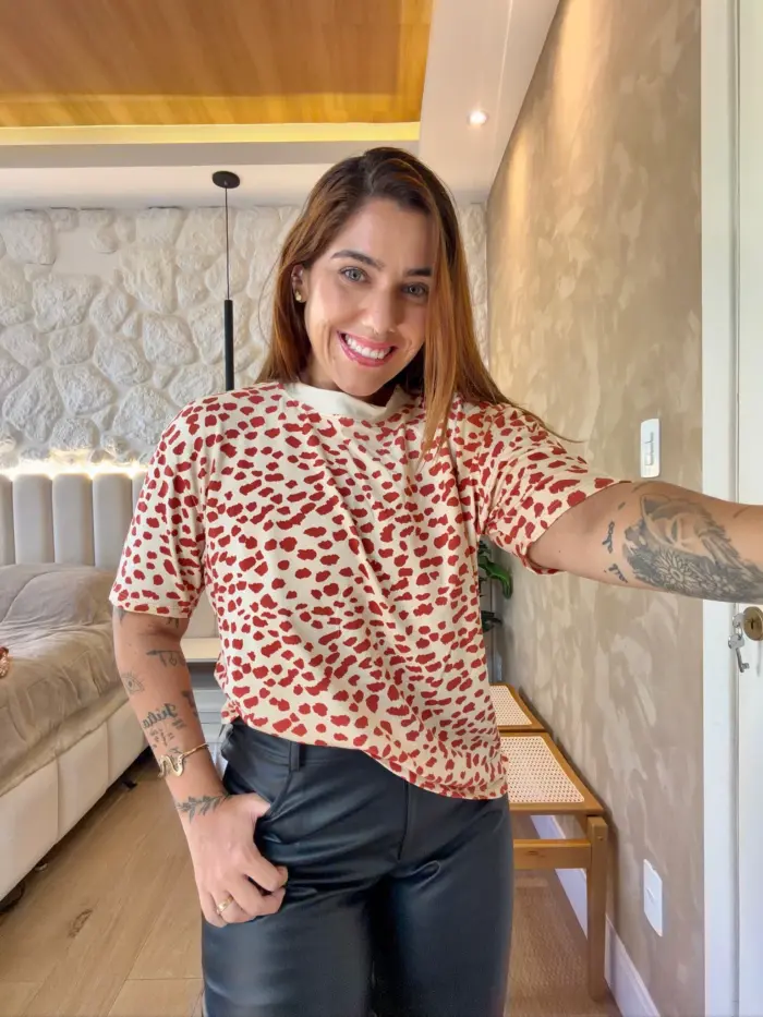 10cbccb204c44837837fdca59a67dff4.webp tshirt de malha animal print