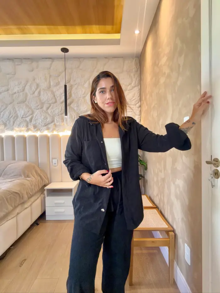 cbeac03719b2427690ffdce196e09076.webp conjunto cotelÊ camisa e pantalona