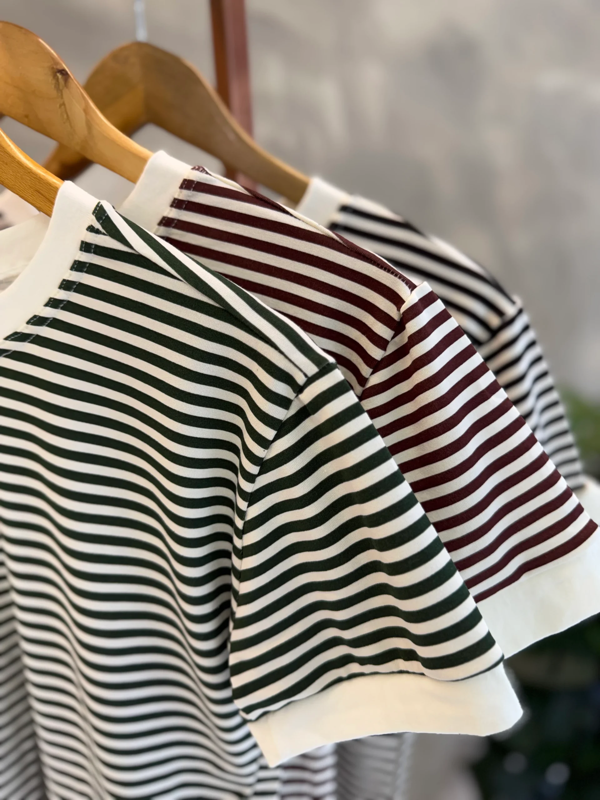 0b2d8baedf5a1e5facb0af392209eb1c-fullsizerender.webp Tshirt Malha Listrada