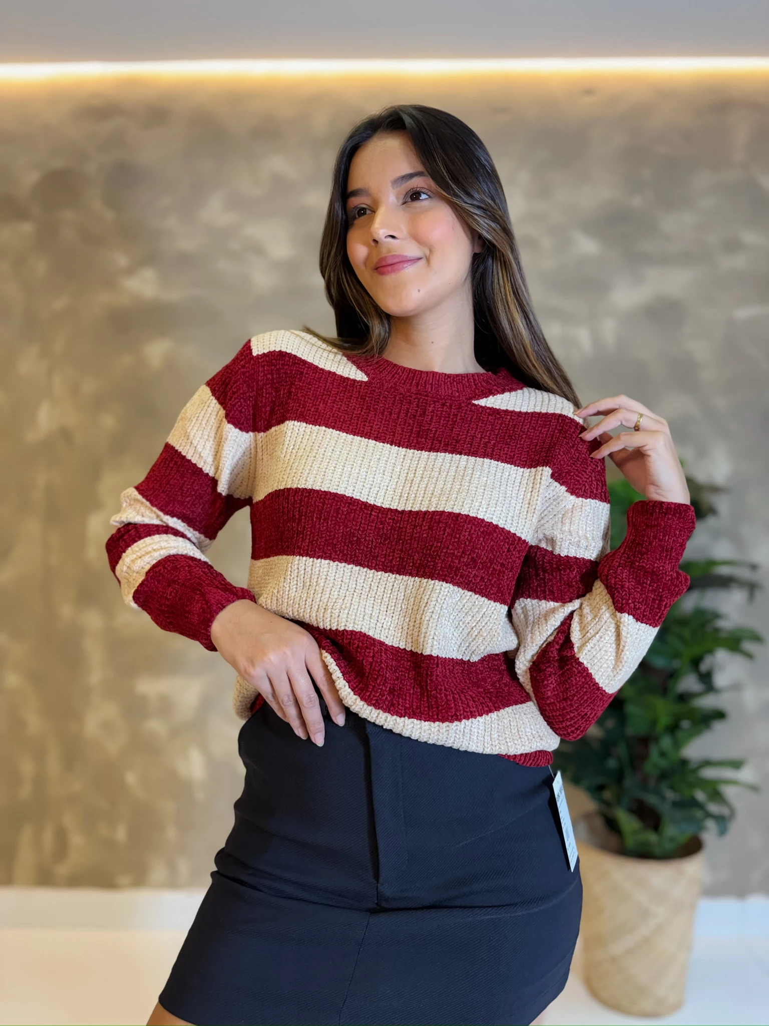 27b3fb7ad49338f53968ed9f2cff7066-img_7621.webp Blusa Tricô Mousse - Listrada