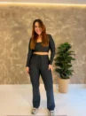 Conjunto Camile - Cropped E Calça Flare