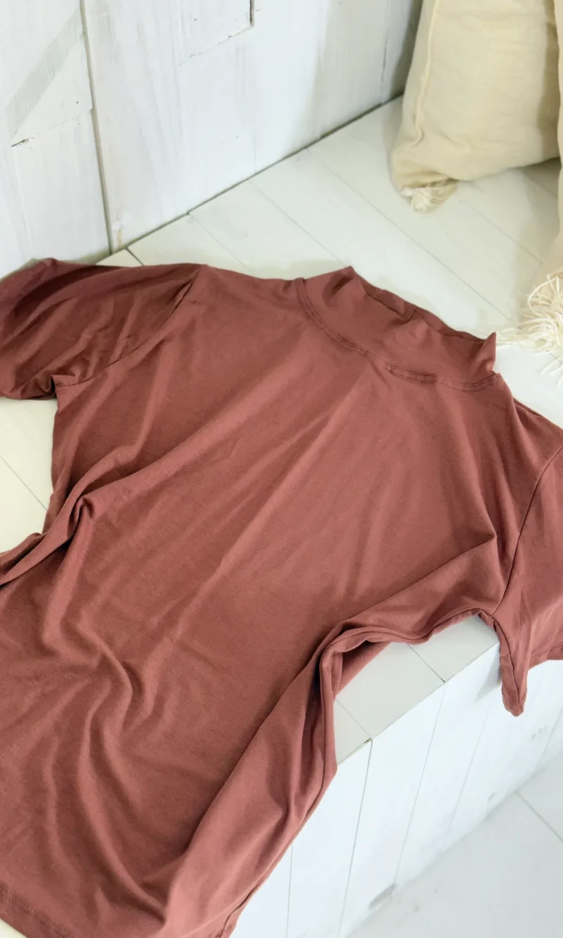 Tshirt Malha - Gola Alta