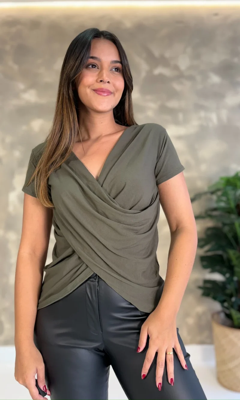 Blusa Cris - Manga Curta