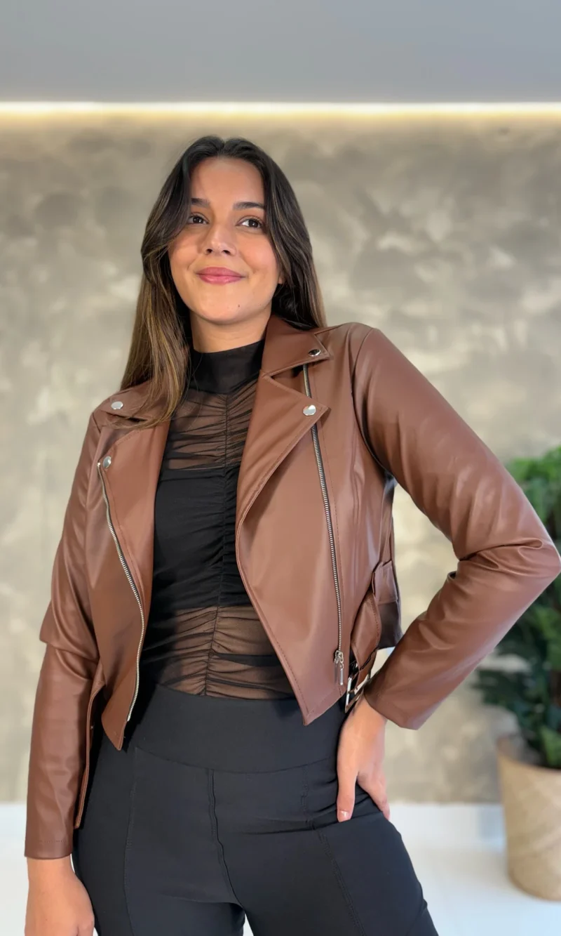 Jaqueta Couro Fake - Fivela