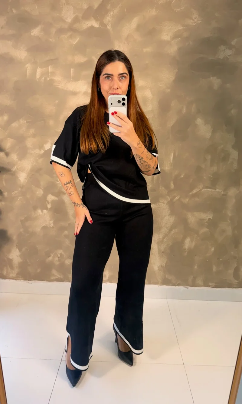 74bc08f8caf72fb0e6e02df4a9314374-img_2098.webp Conjunto Serena Tricô Modal - Tshirt E Pantalona