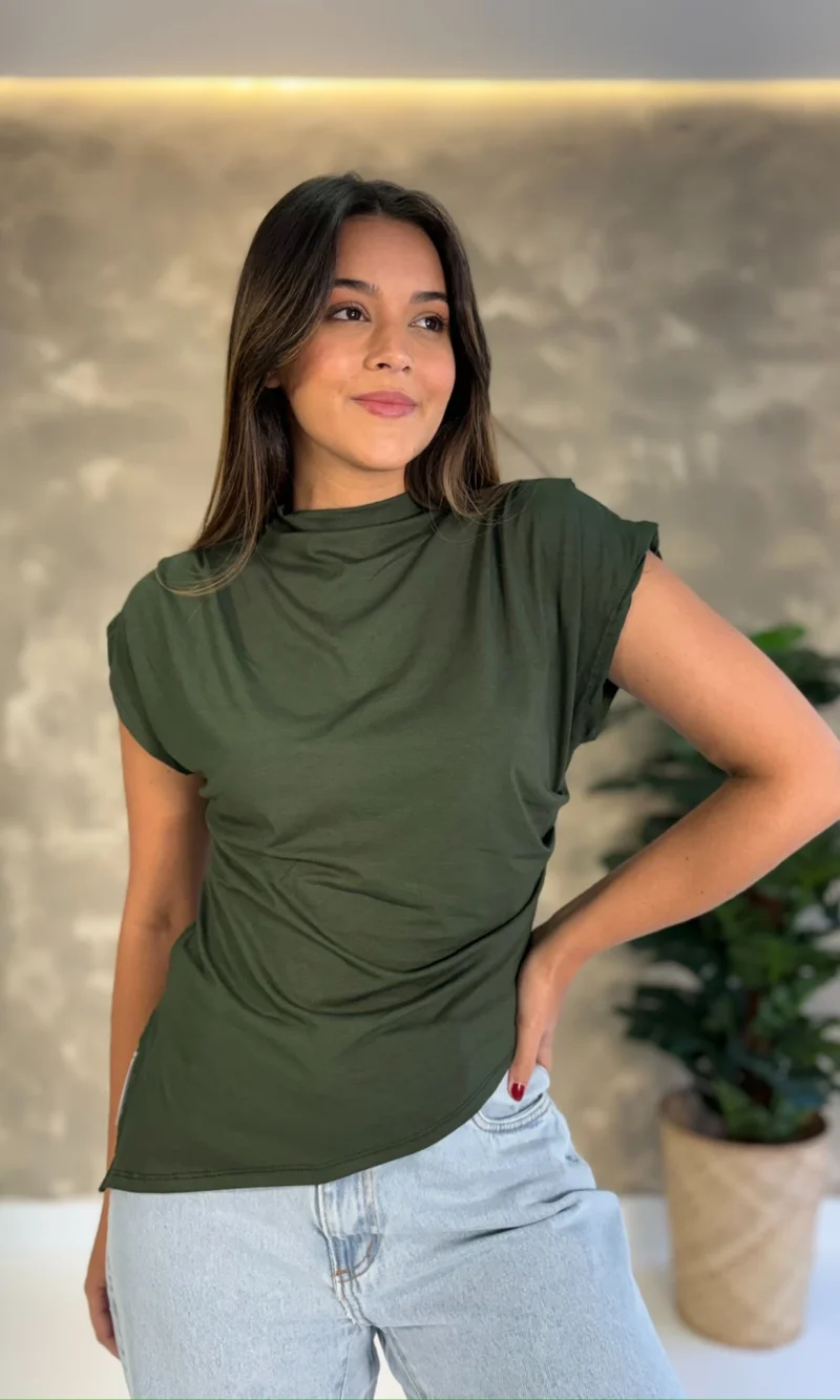 Blusa Ayla - Malha Assimétrica
