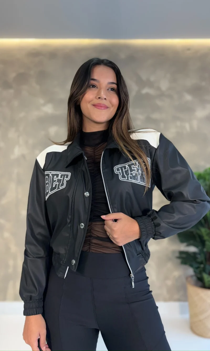 Jaqueta Couro Fake - Better